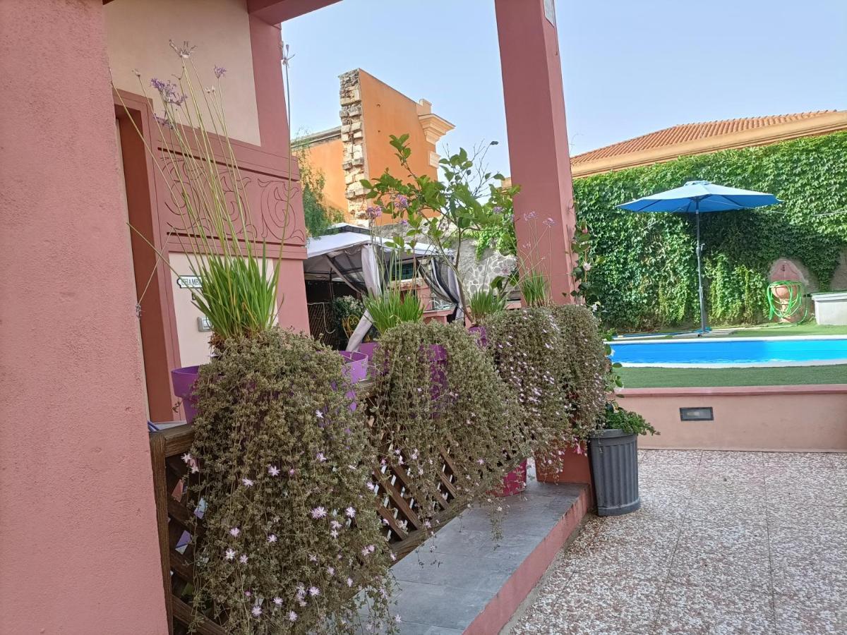 Maison Belle Époque&suites Oristano Exterior foto
