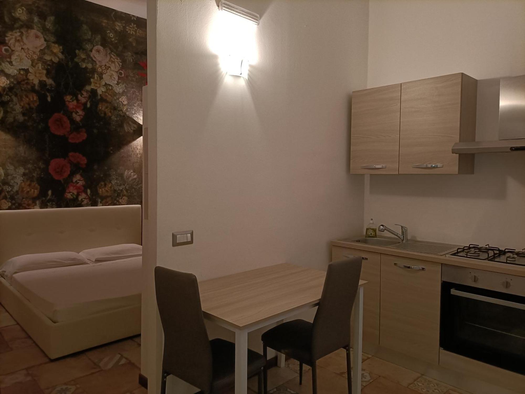 Maison Belle Époque&suites Oristano Habitación foto
